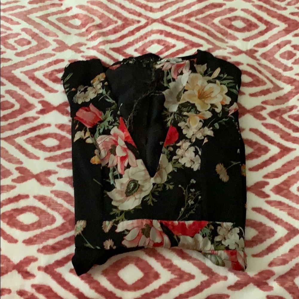 Cute floral short romper